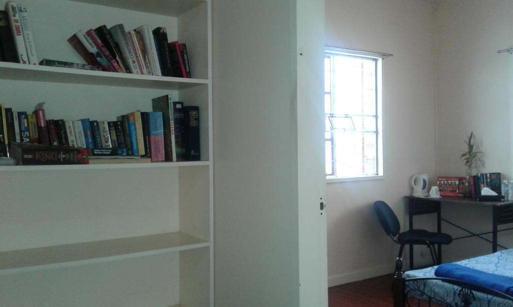 Christopher B&B And Apartments (Adults Only) Paranaque City Dış mekan fotoğraf