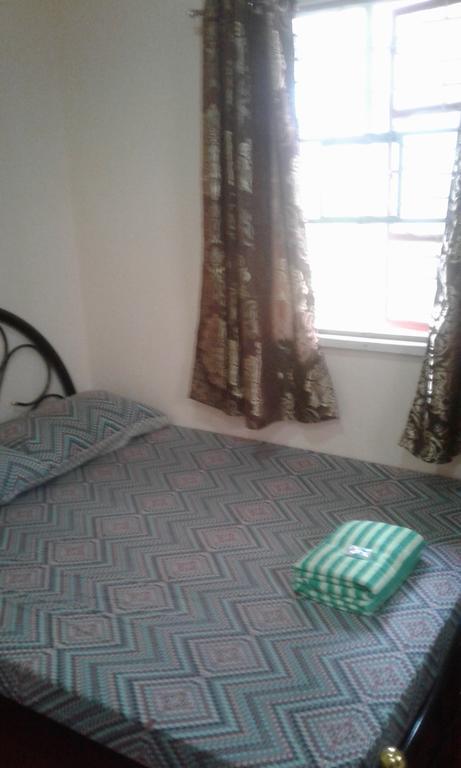 Christopher B&B And Apartments (Adults Only) Paranaque City Dış mekan fotoğraf