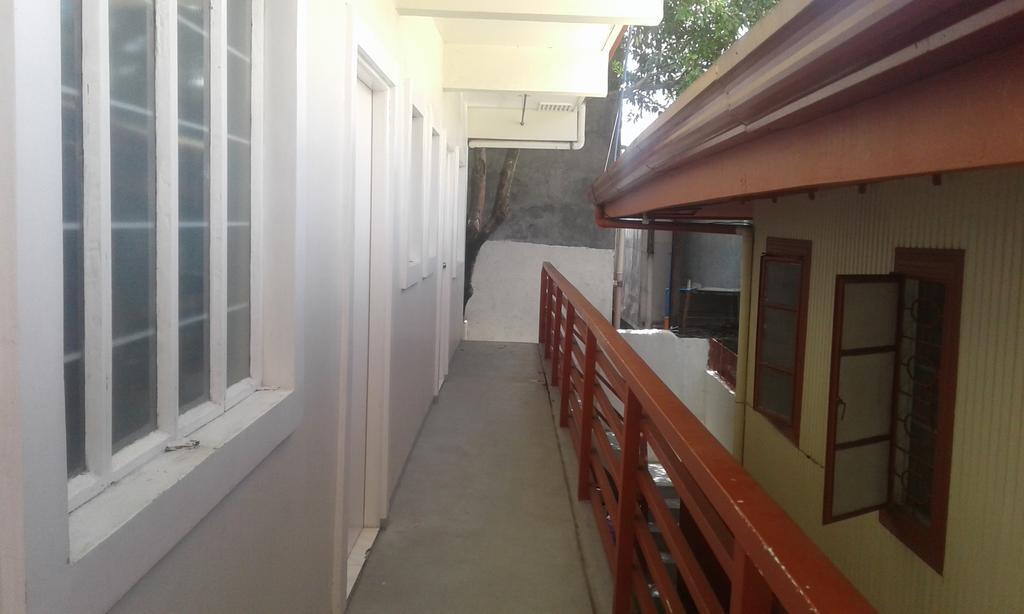 Christopher B&B And Apartments (Adults Only) Paranaque City Dış mekan fotoğraf